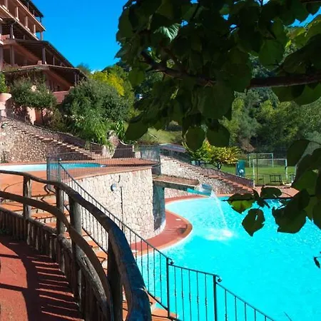 Privilege Aparthotel *